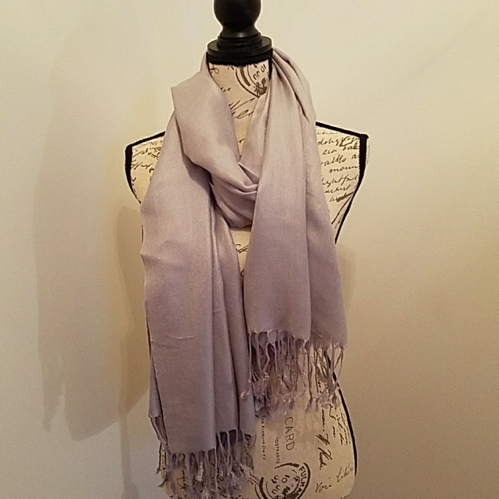 Gray scarf/ wrap